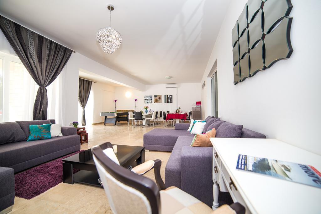 Holiday Home White House Podstrana Extérieur photo