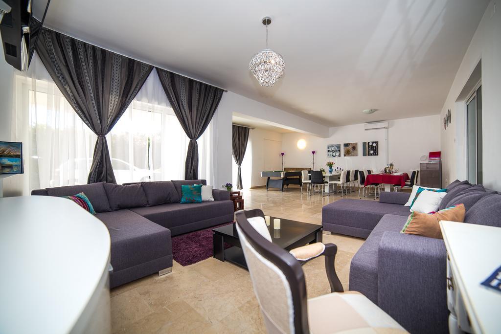 Holiday Home White House Podstrana Extérieur photo
