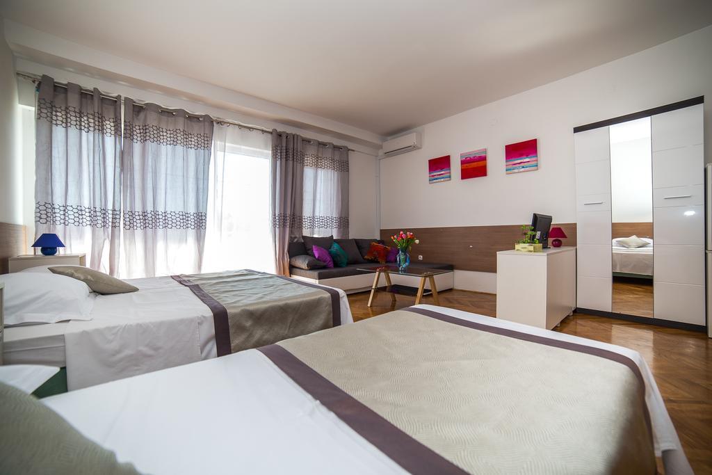 Holiday Home White House Podstrana Extérieur photo