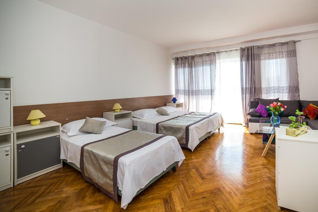 Holiday Home White House Podstrana Extérieur photo
