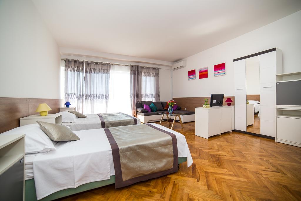 Holiday Home White House Podstrana Extérieur photo